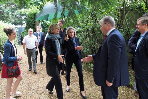 Avec Luc Lamirault, Philippe Schmit, Bernard Puyenchet et Albéric de Montgolfier, nous recevons une sympathique Valérie Pécresse dans la maison de Tante Léonie à Illiers-Combray